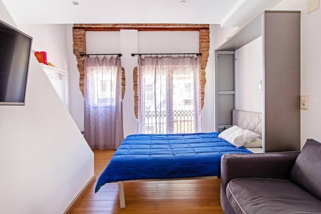 Apartamento Con Terraza Privada Cerca De La Playa Valencia Kültér fotó